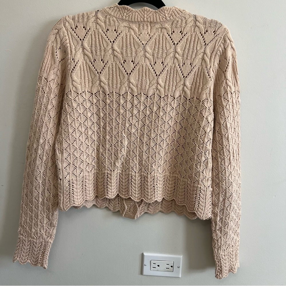 Joie Beige Button-Up Cardigan Scalloped Hem Elevated Office Feminine Careerwear - Picture 5 of 7